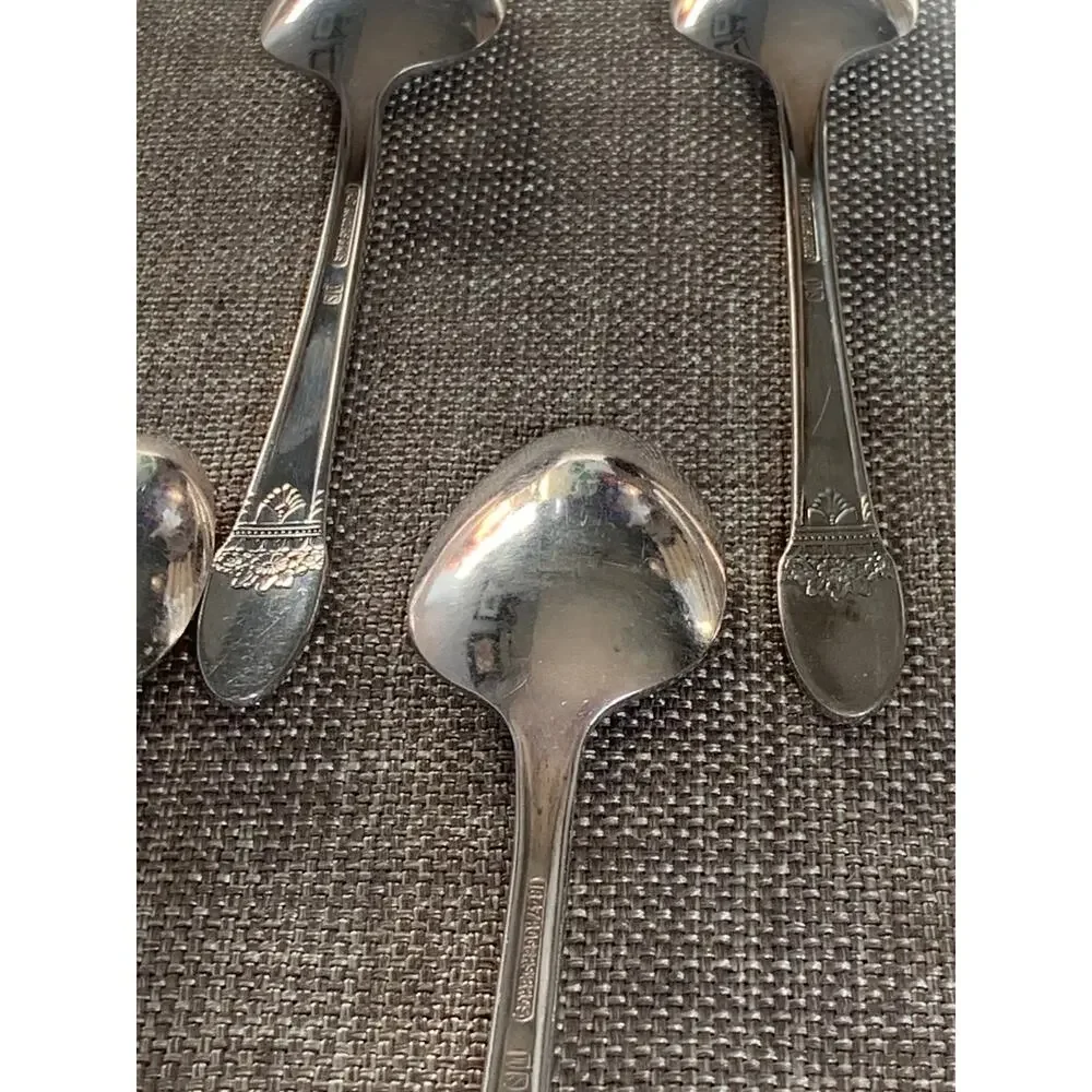 6 International Silver First Love Teaspoons Spoons 1847 Rogers Silverplate6 1/8